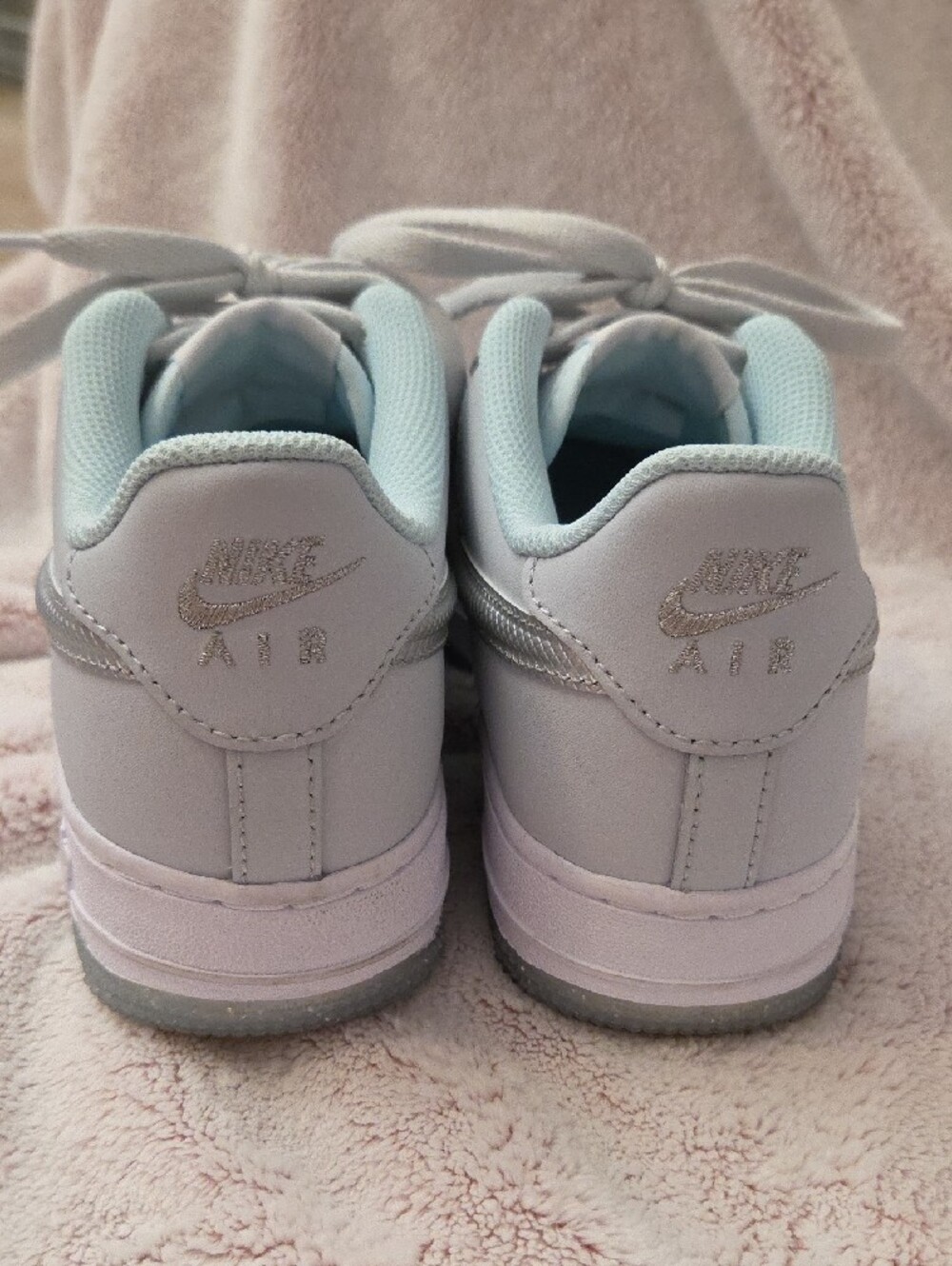 OFFERS/Nike Air Force 1. Low-Top Sneakers in Pale Blue & Silver Swoosh - Picture 8 of 10
